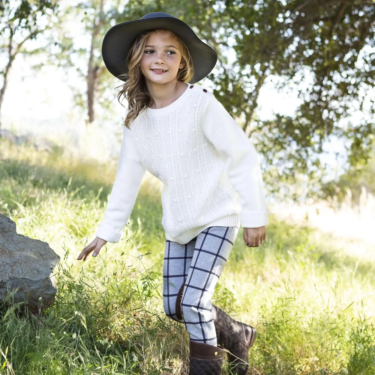 Hope & Henry Girls Cable Front Pullover Sweater