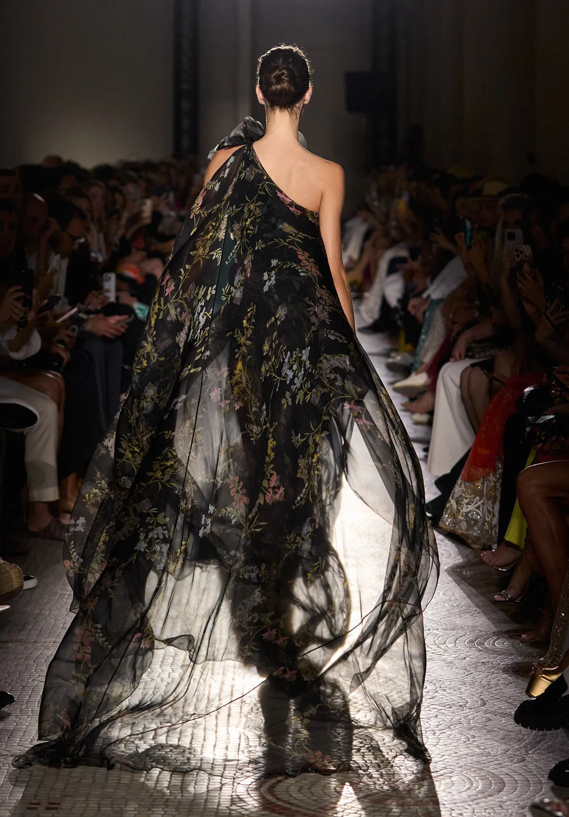 Look 14