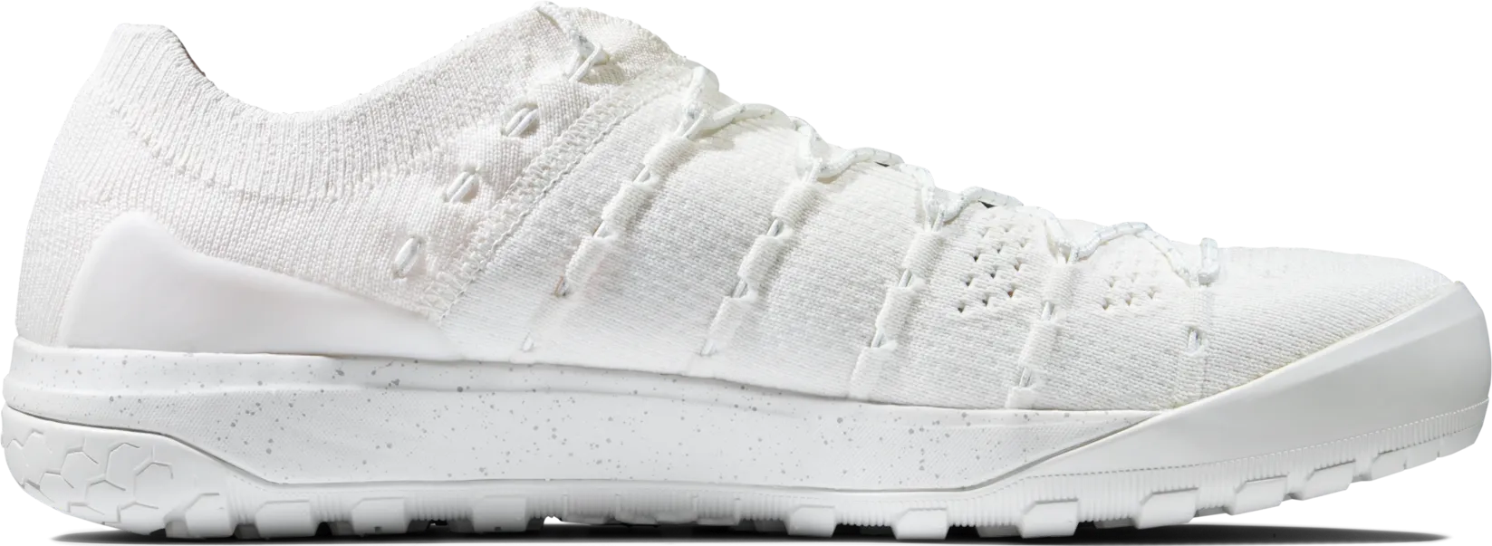 Mammut Men&#x27;s Hueco Knit Low Bright White | Buy Mammut Men&#x27;s Hueco Knit Low Bright White here | Outnorth