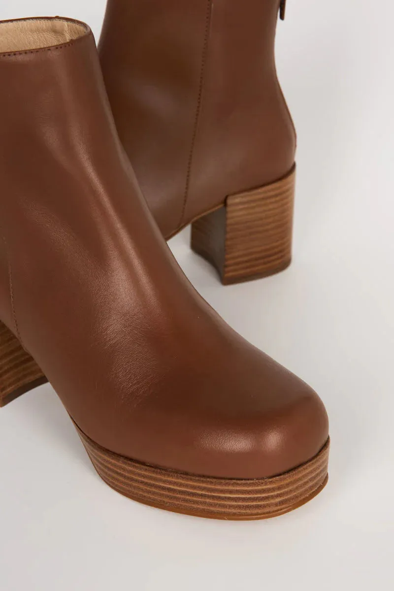 Speed Platform Boot - Brown