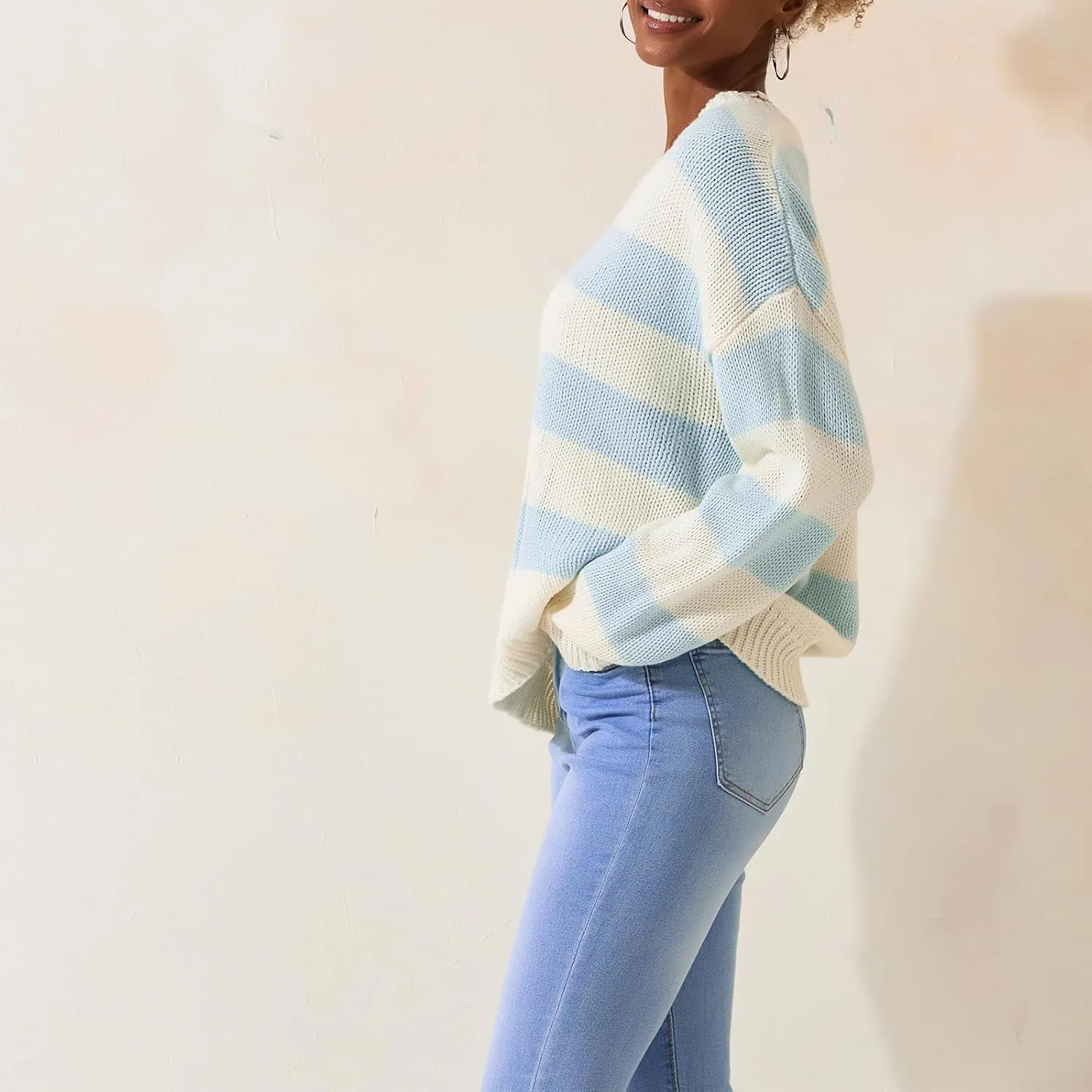 Women Striped Chunky Knit Sweater Drop Shoulder Long Sleeve V-Neck Oversized Sweater Pullover Loose Knit Jumper Top